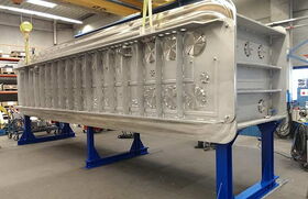 Vakuumkammer für Substrate mit fertiger Oberfläche