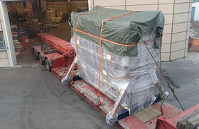 Vakuumkammer für die Folienbeschichtung verpackt